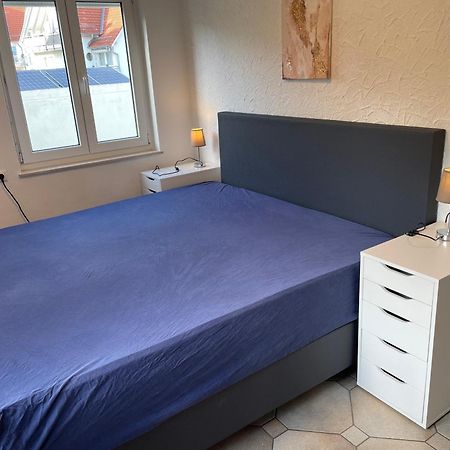 Gemuetliche 3 Zimmer Wohnung Mit Grosszuegiger Terrasse Im Gruenen Reutlingen Eksteriør bilde