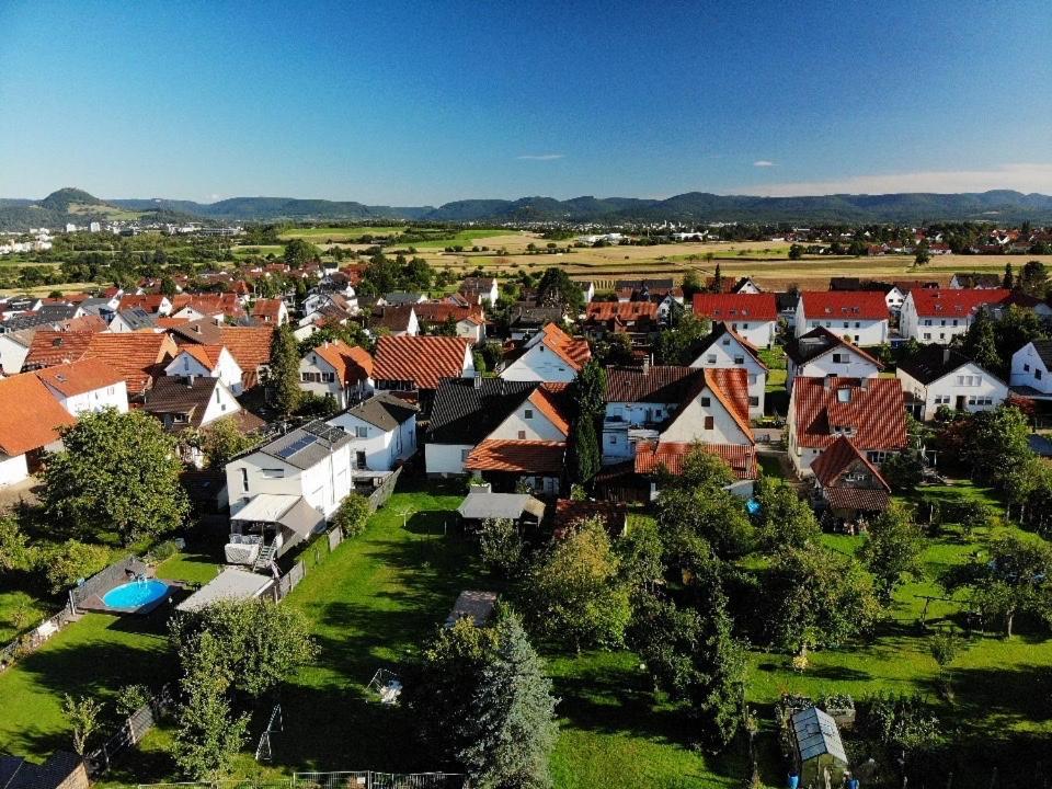 Gemuetliche 3 Zimmer Wohnung Mit Grosszuegiger Terrasse Im Gruenen Reutlingen Eksteriør bilde